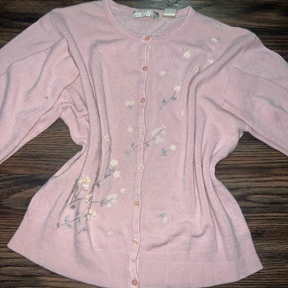 Carolyn Taylor Pink Floral Embroidered Coquet Cardigan Sweater